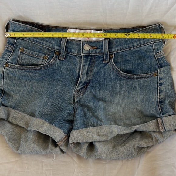 Ladies Shorts size 9/19 blue denim cutoffs. - Picture 6 of 8